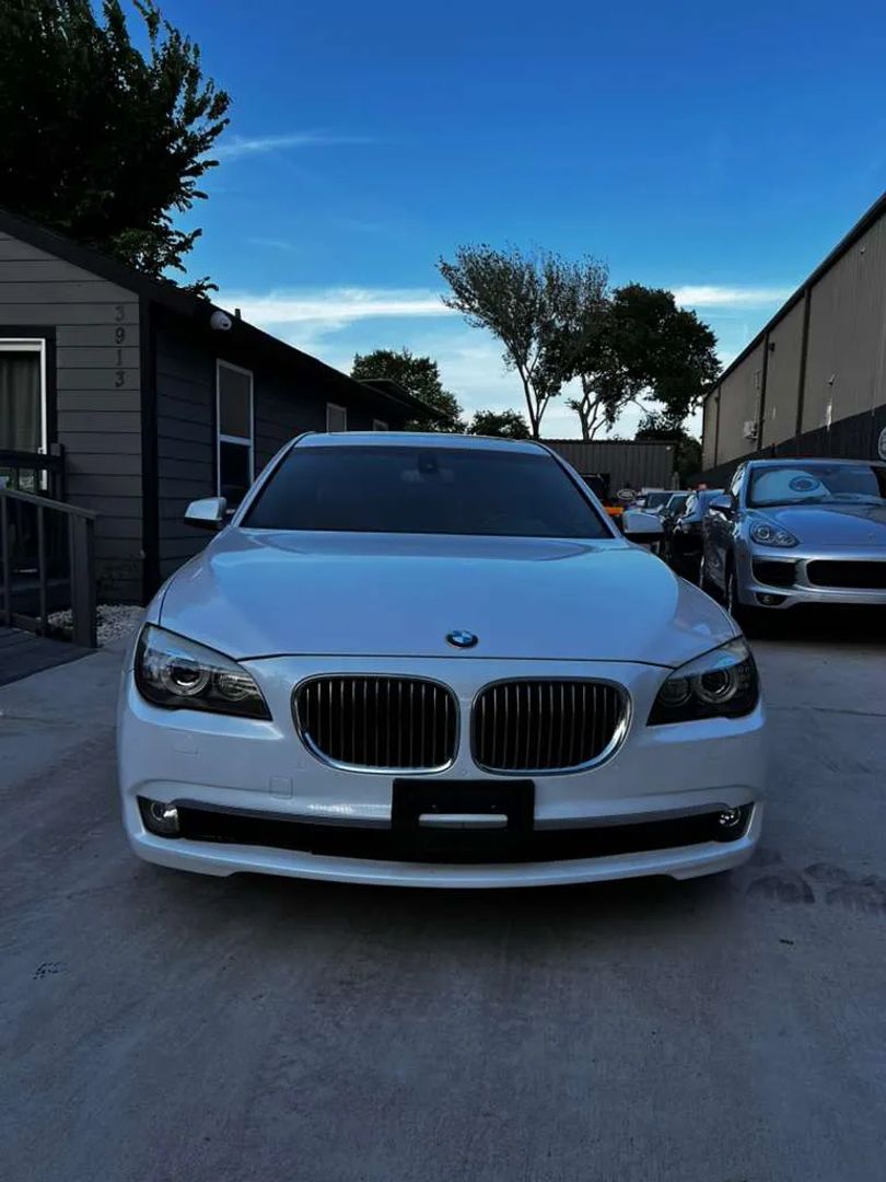 bmw 7 series 2011 WBAKB4C53BC574799 image bmw 7 series 2011 WBAKB4C53BC574799 image